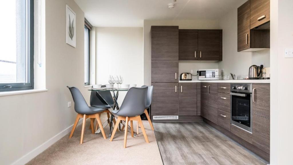 Adelphi Wharf Luxury Apartments Manchester Exterior foto