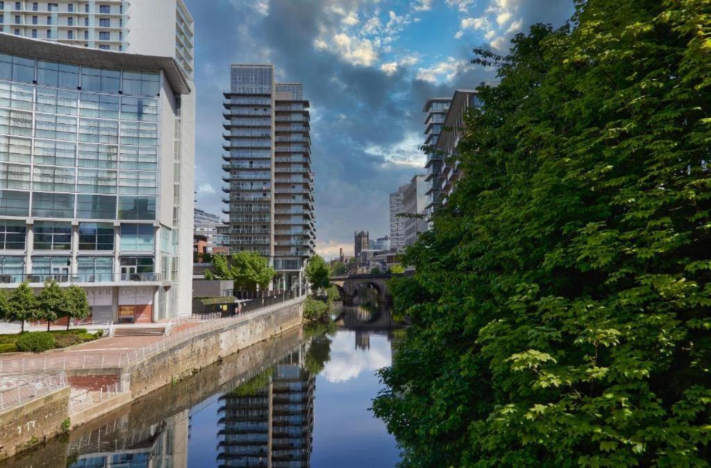 Adelphi Wharf Luxury Apartments Manchester Exterior foto